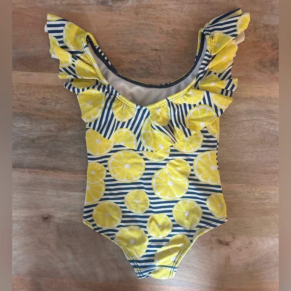 Lemon Print Ruffle Swimsuit - Picture 2 of 4